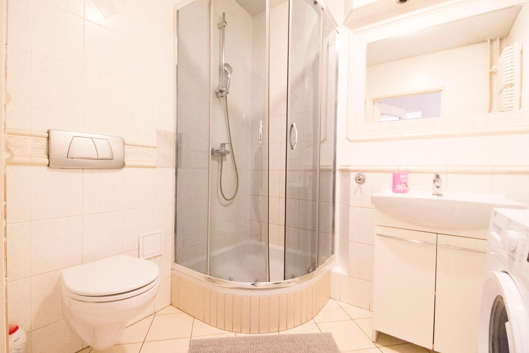 Happyestate Ul Biskupia Old Town Apartment Вроцлав Екстериор снимка